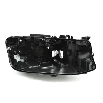 BMW F34 LCI LED žibinto dešinės pusės korpusas 63117470416