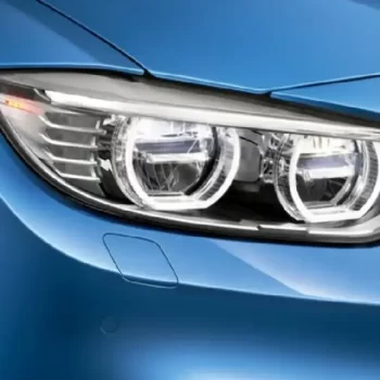 BMW F32 PRE-LCI dešinės pusės žibinto stiklas 7377840