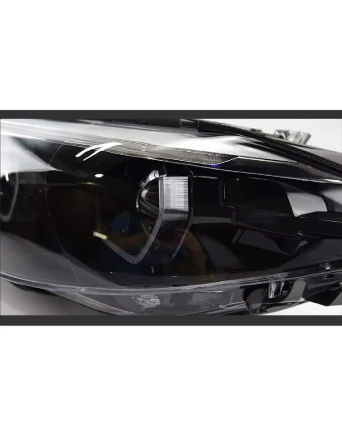 bmw led zibintai