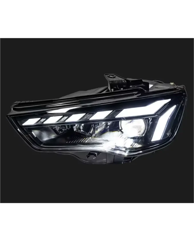 Audi a3 led zibintas sviecia